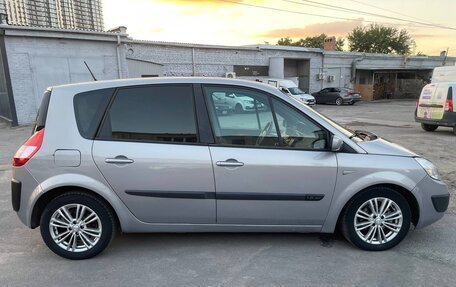 Renault Scenic III, 2004 год, 650 000 рублей, 6 фотография