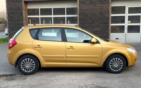 KIA cee'd I рестайлинг, 2009 год, 760 000 рублей, 3 фотография