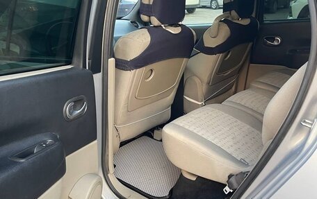 Renault Scenic III, 2004 год, 650 000 рублей, 13 фотография