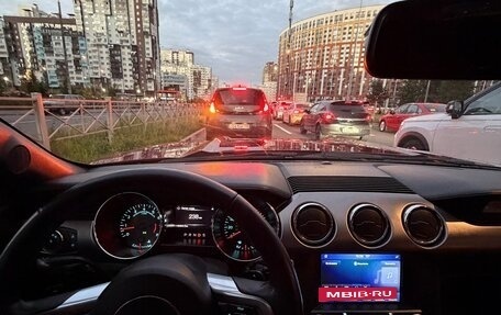 Ford Mustang VI рестайлинг, 2016 год, 2 500 000 рублей, 10 фотография