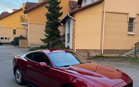 Ford Mustang VI рестайлинг, 2016 год, 2 500 000 рублей, 7 фотография