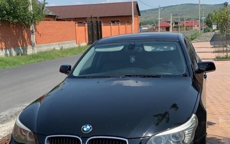 BMW 5 серия, 2003 год, 820 000 рублей, 7 фотография