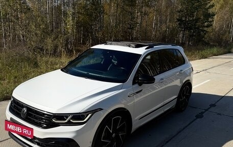 Volkswagen Tiguan II, 2021 год, 4 250 000 рублей, 3 фотография
