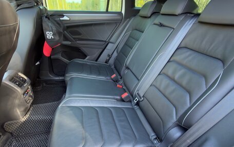 Volkswagen Tiguan II, 2021 год, 4 250 000 рублей, 16 фотография