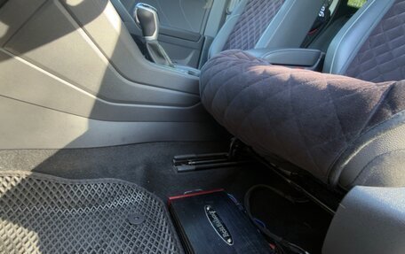 Volkswagen Tiguan II, 2021 год, 4 250 000 рублей, 23 фотография