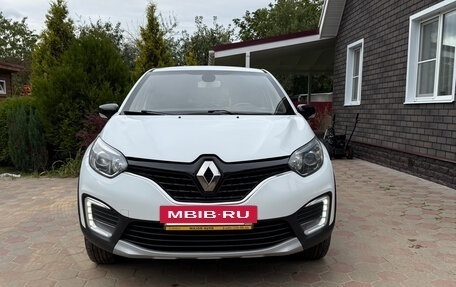 Renault Kaptur I рестайлинг, 2019 год, 1 050 000 рублей, 2 фотография