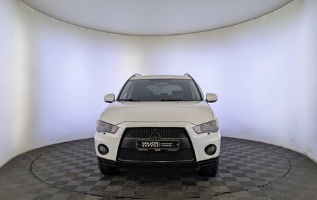 Mitsubishi Outlander III рестайлинг 3, 2011 год, 1 420 000 рублей, 2 фотография