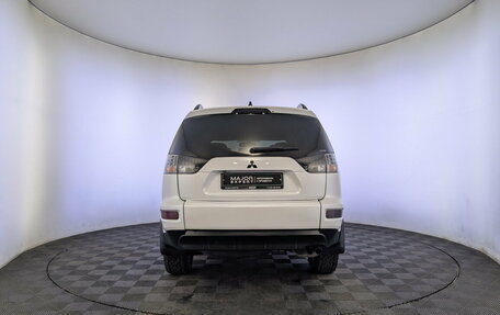 Mitsubishi Outlander III рестайлинг 3, 2011 год, 1 420 000 рублей, 6 фотография