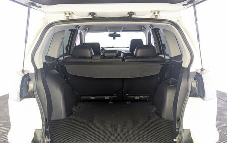Mitsubishi Outlander III рестайлинг 3, 2011 год, 1 420 000 рублей, 10 фотография
