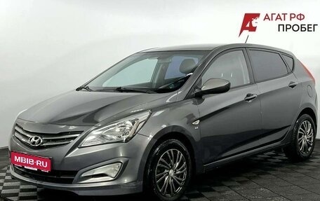 Hyundai Solaris II рестайлинг, 2015 год, 1 020 000 рублей, 1 фотография