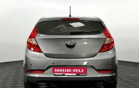 Hyundai Solaris II рестайлинг, 2015 год, 1 020 000 рублей, 7 фотография