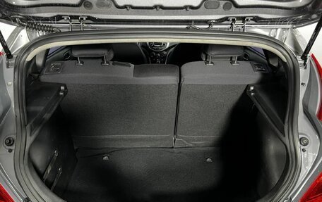 Hyundai Solaris II рестайлинг, 2015 год, 1 020 000 рублей, 23 фотография
