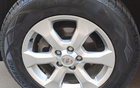 Toyota RAV4, 2010 год, 1 500 000 рублей, 20 фотография