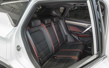 Geely Coolray I, 2023 год, 1 950 000 рублей, 13 фотография