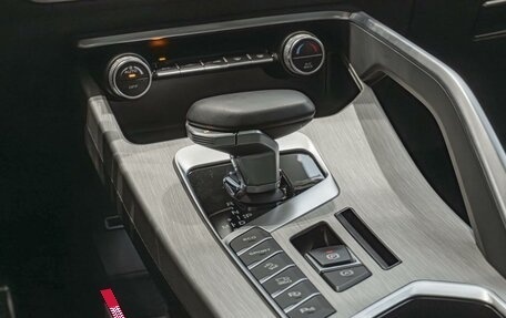 Geely Coolray I, 2023 год, 1 950 000 рублей, 18 фотография