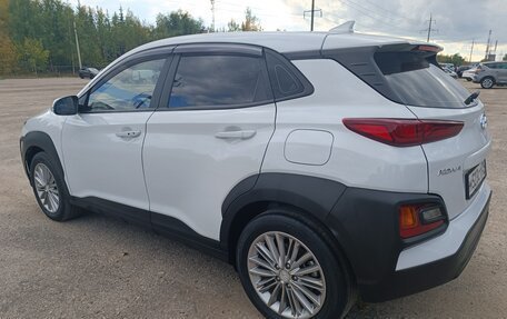 Hyundai Kona I, 2020 год, 1 880 000 рублей, 3 фотография