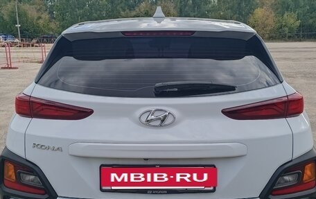 Hyundai Kona I, 2020 год, 1 880 000 рублей, 4 фотография