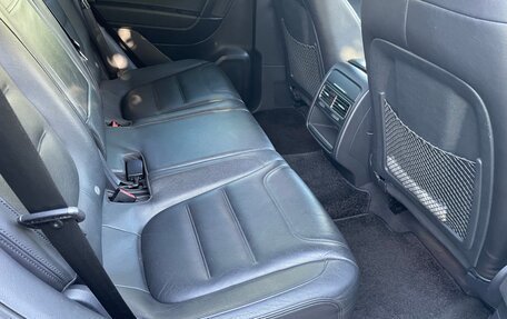 Volkswagen Touareg III, 2011 год, 2 299 000 рублей, 10 фотография
