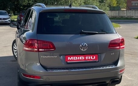 Volkswagen Touareg III, 2011 год, 2 299 000 рублей, 4 фотография