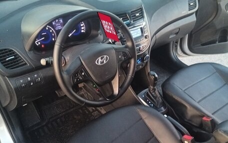 Hyundai Solaris II рестайлинг, 2014 год, 835 000 рублей, 13 фотография