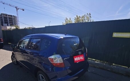 Honda Fit III, 2011 год, 800 000 рублей, 4 фотография
