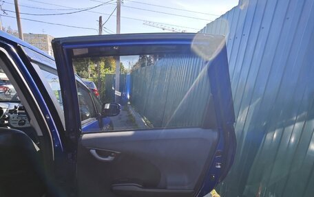 Honda Fit III, 2011 год, 800 000 рублей, 10 фотография