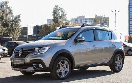 Renault Sandero II рестайлинг, 2021 год, 1 299 000 рублей, 2 фотография