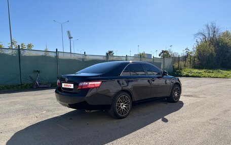 Toyota Camry, 2011 год, 985 000 рублей, 4 фотография