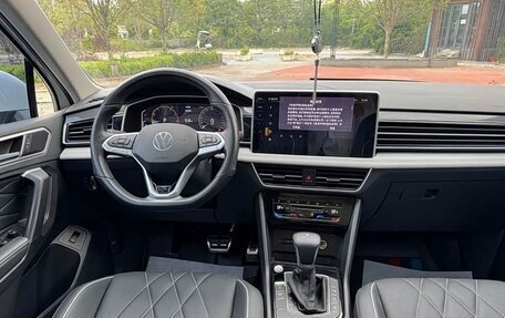 Volkswagen Tiguan II, 2024 год, 4 075 006 рублей, 7 фотография