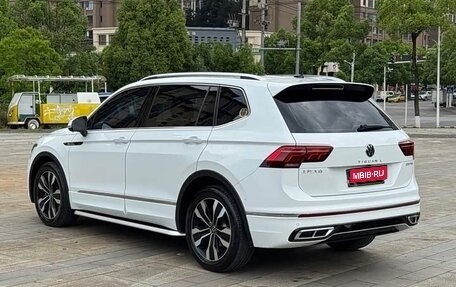 Volkswagen Tiguan II, 2024 год, 4 075 006 рублей, 5 фотография