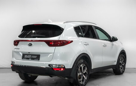 KIA Sportage IV рестайлинг, 2020 год, 2 075 000 рублей, 5 фотография