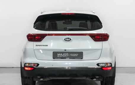 KIA Sportage IV рестайлинг, 2020 год, 2 075 000 рублей, 6 фотография