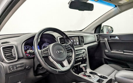 KIA Sportage IV рестайлинг, 2020 год, 2 075 000 рублей, 17 фотография