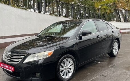 Toyota Camry, 2011 год, 1 199 999 рублей, 3 фотография