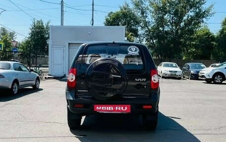 Chevrolet Niva I рестайлинг, 2015 год, 719 000 рублей, 7 фотография