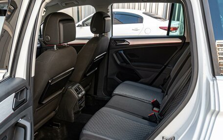 Volkswagen Tiguan II, 2017 год, 2 330 000 рублей, 11 фотография