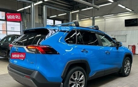 Toyota RAV4, 2019 год, 2 650 000 рублей, 3 фотография