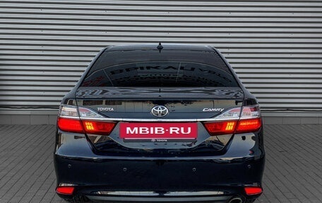 Toyota Camry, 2015 год, 2 090 000 рублей, 6 фотография