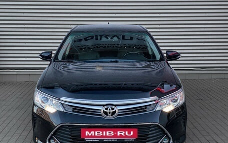 Toyota Camry, 2015 год, 2 090 000 рублей, 2 фотография