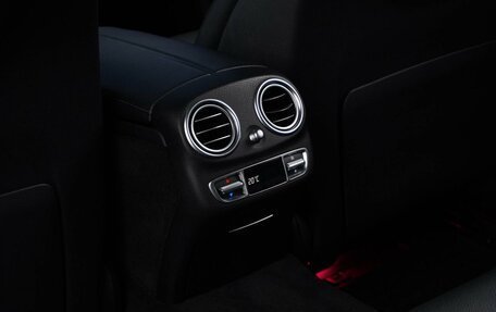 Mercedes-Benz E-Класс, 2018 год, 3 197 070 рублей, 12 фотография