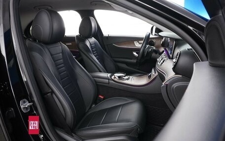 Mercedes-Benz E-Класс, 2018 год, 3 197 070 рублей, 8 фотография