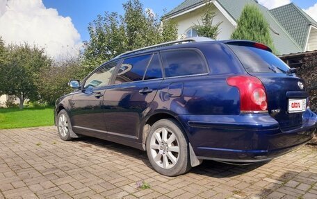 Toyota Avensis III рестайлинг, 2007 год, 750 000 рублей, 2 фотография