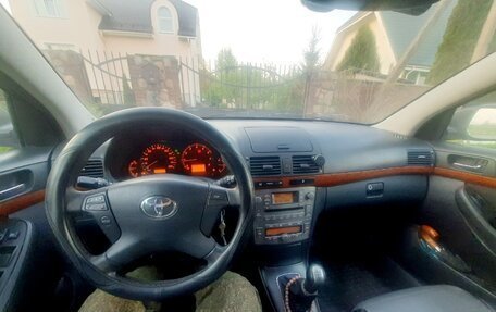 Toyota Avensis III рестайлинг, 2007 год, 750 000 рублей, 15 фотография