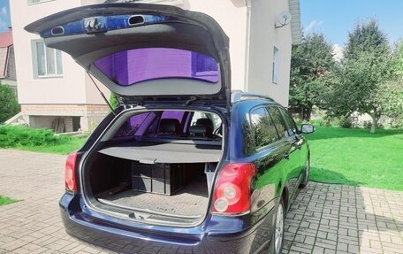 Toyota Avensis III рестайлинг, 2007 год, 750 000 рублей, 13 фотография