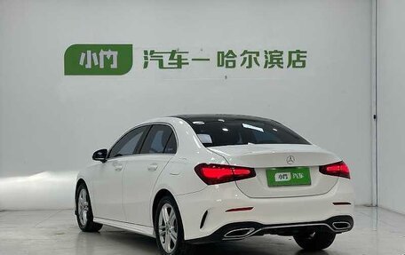 Mercedes-Benz A-Класс, 2023 год, 2 430 000 рублей, 4 фотография