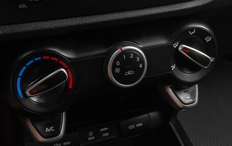 KIA Rio IV, 2017 год, 1 189 000 рублей, 14 фотография