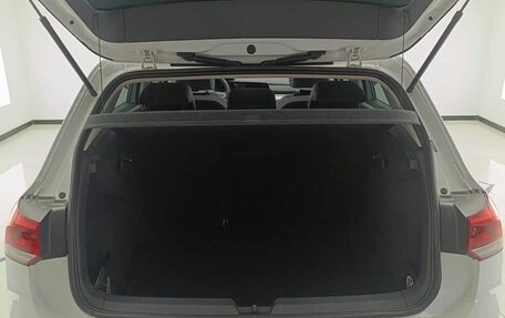 Volkswagen Golf VIII, 2024 год, 1 850 000 рублей, 4 фотография