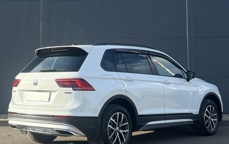 Volkswagen Tiguan II, 2019 год, 2 790 000 рублей, 5 фотография