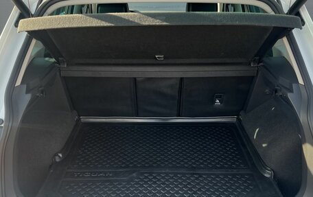 Volkswagen Tiguan II, 2019 год, 2 790 000 рублей, 14 фотография