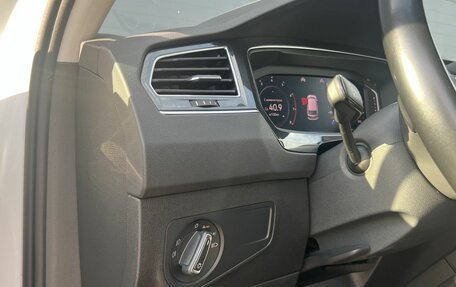 Volkswagen Tiguan II, 2019 год, 2 790 000 рублей, 20 фотография